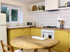 Cosy Cottage in Rural Lympsham