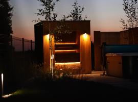 Apartamenty na Dworskiej - BLISKO ENERGYLANDIA ZATORLAND，位于Spytkowice的酒店