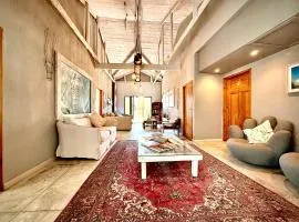 Atlantic-Square Guesthouse
