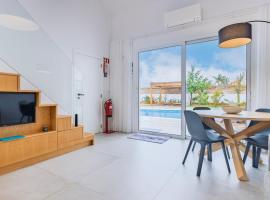 Blue Sky Villa by LovelyStay，位于克洛伊奥斯的酒店