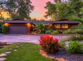 Tropical Riverhouse Retreat