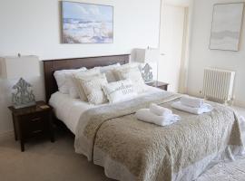 Seas the Day Beachfront Apartment Ramsgate - Sleeps 4，位于拉姆斯盖特的酒店
