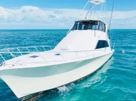 Keys Livin - Yacht Rental
