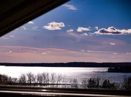 Bayside Waterview Cottage