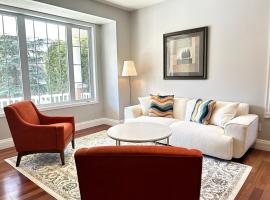 Spacious 4BR Near Kanata Tech Park，位于渥太华的酒店
