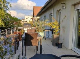 Appartement entier LEA avec petit déjeuner，位于Hilsprich的酒店