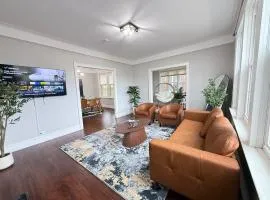 NYC in 30 min 3 King Beds Patio WD Sunroom