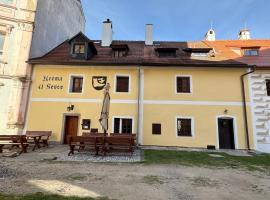 Penzion U Dvou koček，位于伏尔塔瓦河畔罗日姆贝克的酒店