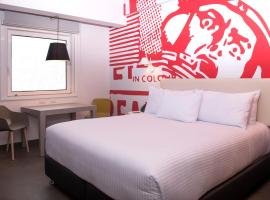 Radisson RED Miraflores，位于利马的酒店