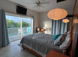 Driftwood Villa 1，位于瓦利的酒店