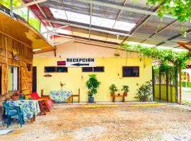 Cabinas Coco Alegre