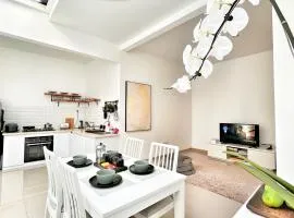 Villa LA Lembang Retreat - Bed & Breakfast