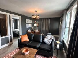 1 Bed1 Bath Condo Wkitchenlr-sleeps Up To 4pp，位于Russell的酒店