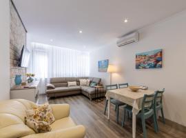 E-home Apartments，位于瓦尔纳的酒店