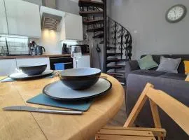 Cosy Mews House, Heart of Mumbles gateway to Gower