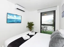 My View 2 bedroom apartment by the lake