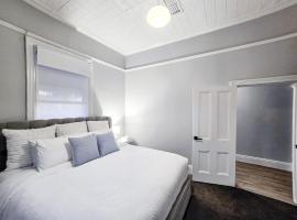 Ellamatta House Simmons St Central Wagga，位于沃加沃加的酒店