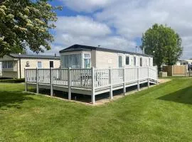 Butlins Atlas Solitaire 8 Berth Caravan - Free Wifi