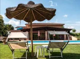 VILLAS country beach，位于拉蒂纳的酒店