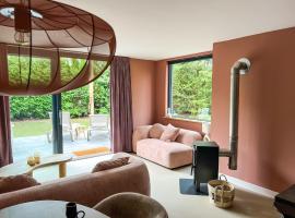 Drents Geluk met Hottub en Houtkachel - 4 personen - Vakantiepark De Kremmer，位于Gasselte的酒店