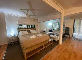 Gin's Rainforest stay -pet friendly，位于谭伯连山的酒店