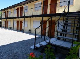 Trinidad Inn Flores，位于特立尼达岛的酒店