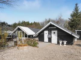 3 Bedroom Amazing Home In Toftlund，位于措夫特隆的酒店