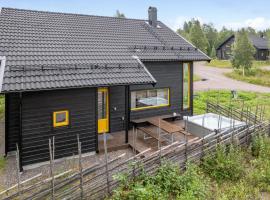 Gorgeous Home In Transtrand With Wifi，位于Transtrand的酒店