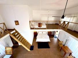 South Cliff Beach Resort，位于瓦尔卡拉的酒店