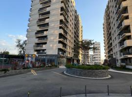 Glam Apartments Luxury Aparthotel Underground Parking，位于雅西的酒店