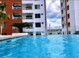 Moderno Apartamento completo 3piscinas 2jacuzzi y Playa cerca，位于通苏帕的酒店