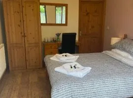 Rooms at the Huntsman Inn