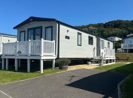 18 Bay View，位于Wyke Regis的豪华帐篷营地