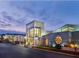 里姆瑞克绿山酒店，位于利默里克的高尔夫酒店