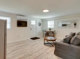 3 Mi to Onset Beach Sleek Apartment in Wareham
