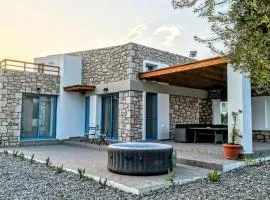 Anasa Rustic Villa