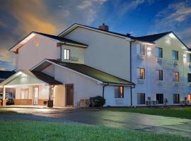 Hillside Inn and Suite，位于马丁斯堡的酒店