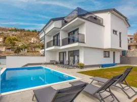 Stunning Home In Lovran With Sauna