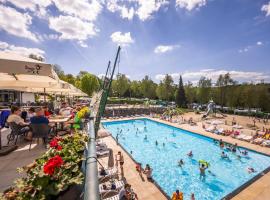 Ardennen Camping Bertrix，位于贝尔特里的酒店