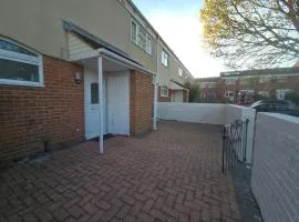 Double Rooms House Share in Slough