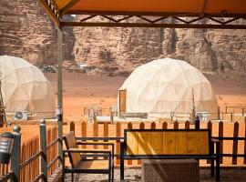 RUM NEPTUNE lUXURY CAMP，位于瓦迪拉姆的酒店