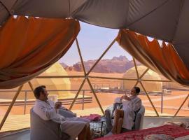 RUM HiLTON lUXURY CAMP，位于瓦迪拉姆的酒店