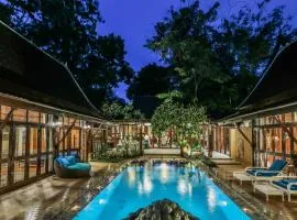 Luxury Hannah Villas