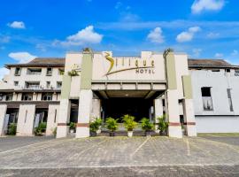 Dancenter Lembang Near Dusun Bambu Formerly Hotel Bilique，位于万隆的酒店