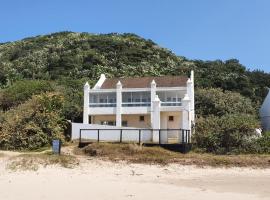 Villa 26, Estuary Country Estate, Port Edward, KZN South Coast，位于爱德华港的酒店