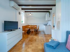 Misty May Apartment，位于Bovec的酒店