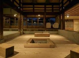 kitan UOZU Old Traditional Japanese House，位于鱼津的青旅