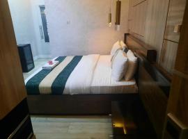 Norvits Hotel Asaba，位于Okpanam的酒店