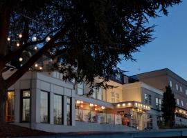 Crowne Plaza East Midlands Airport by IHG，位于东米德兰兹机场 - EMA附近的酒店