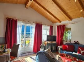 Komfort-Ferienwohnung Südbalkon, WOHNZIMMER, 2 Schlafzimmer, ruhige Lage - TIROL